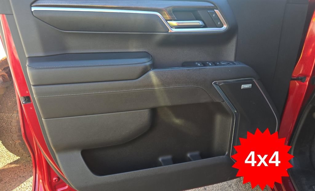 Used 2022 Chevrolet Silverado 1500 RST w/ Convenience Package II AWD/4WD image 38