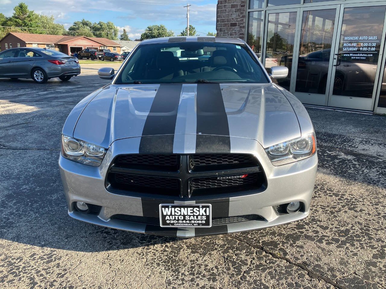 Used 2014 Dodge Charger SXT w/ Driver Confidence Group (AJG) AWD/4WD image 8