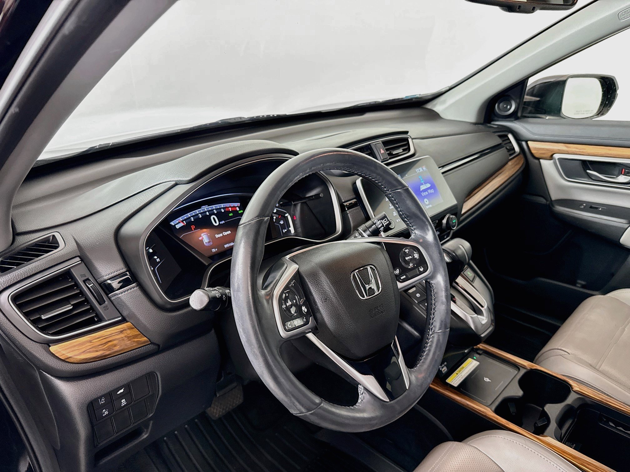 Used 2020 Honda CR-V Touring image 9
