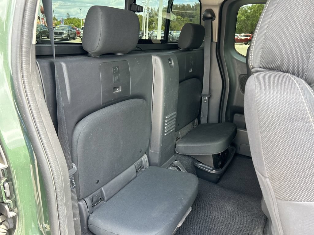 Certified 2024 Nissan Frontier SV w/ SV Convenience Package RWD image 48