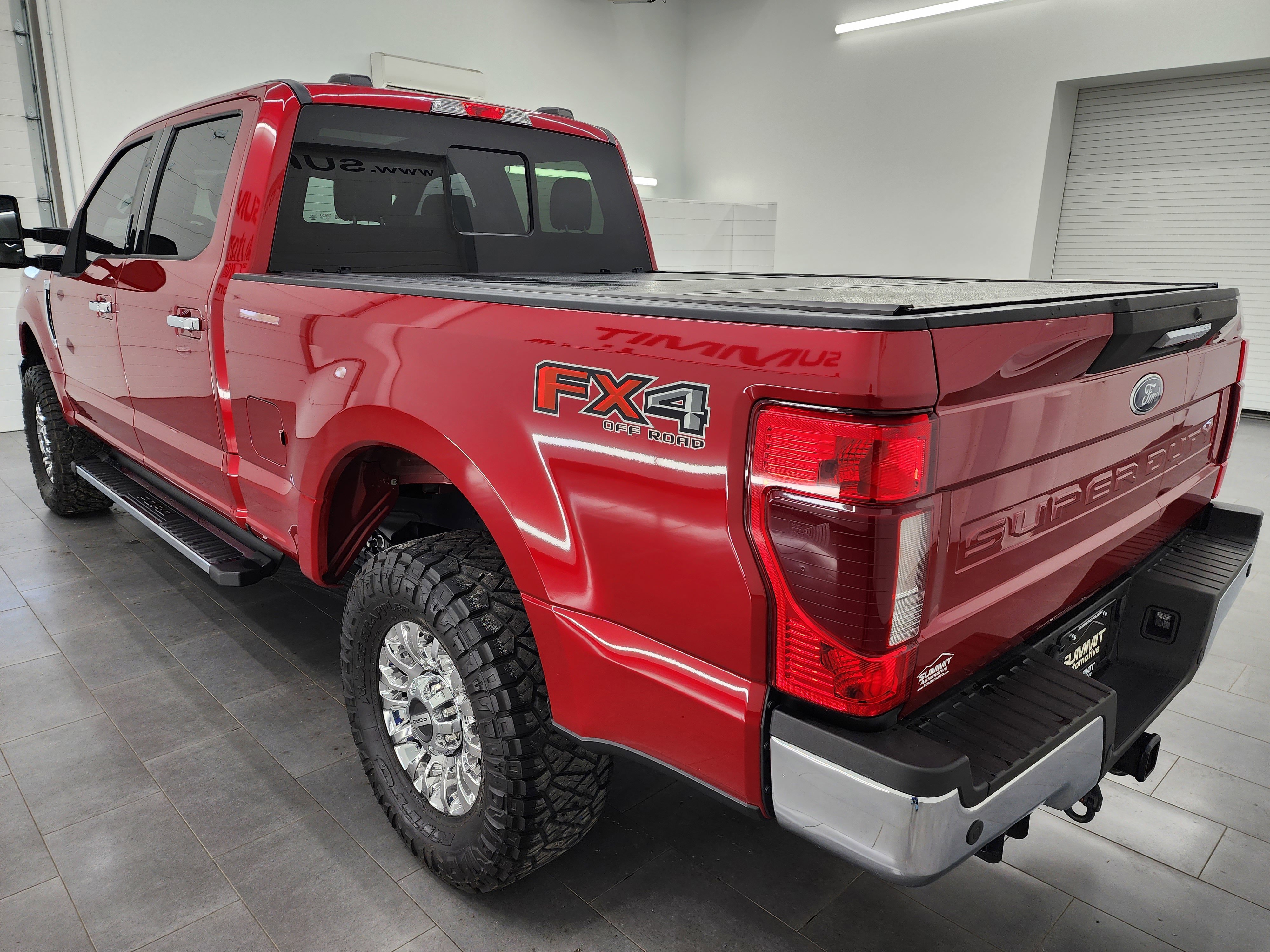 Used 2021 Ford F250 XLT w/ XLT Premium Package image 6