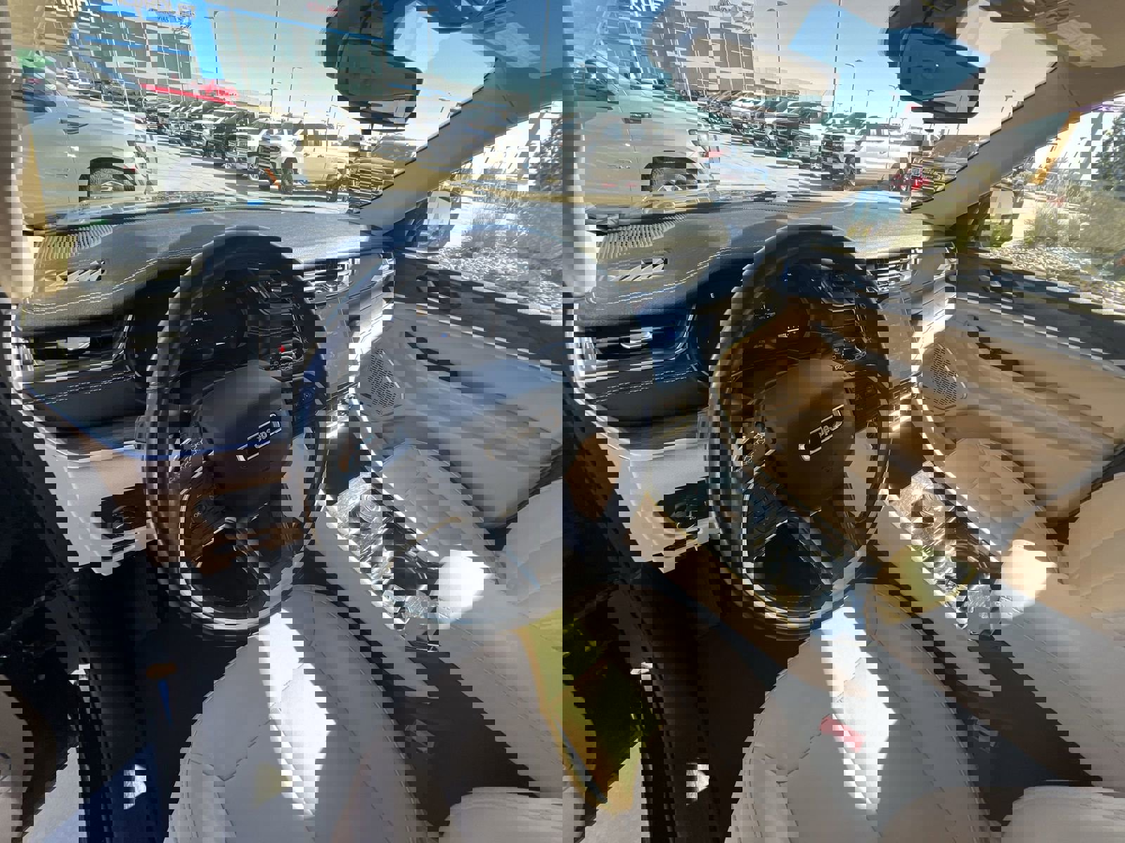 Used 2021 Jeep Grand Cherokee L Limited image 10