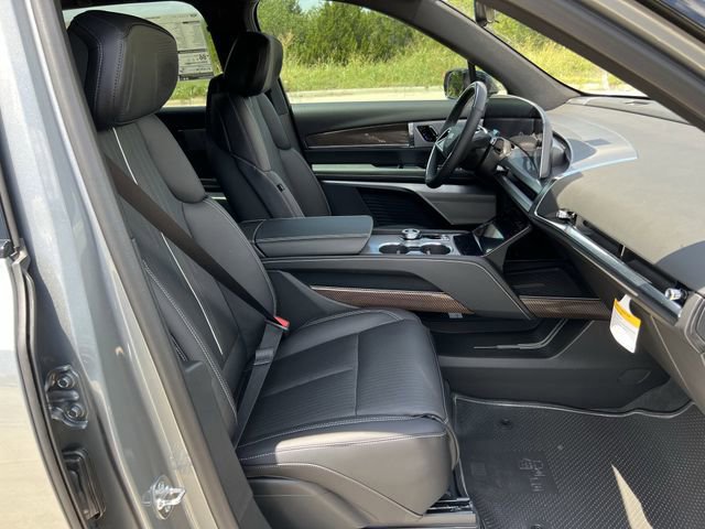 New 2026 Cadillac Vistiq Luxury image 23