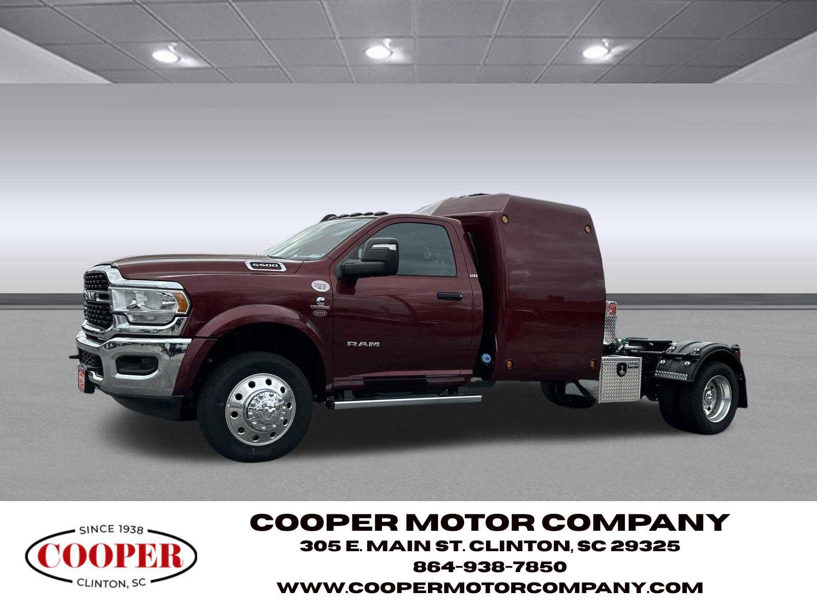 Used 2024 RAM 5500 SLT w/ Quick Order Package 2YG SLT image 3