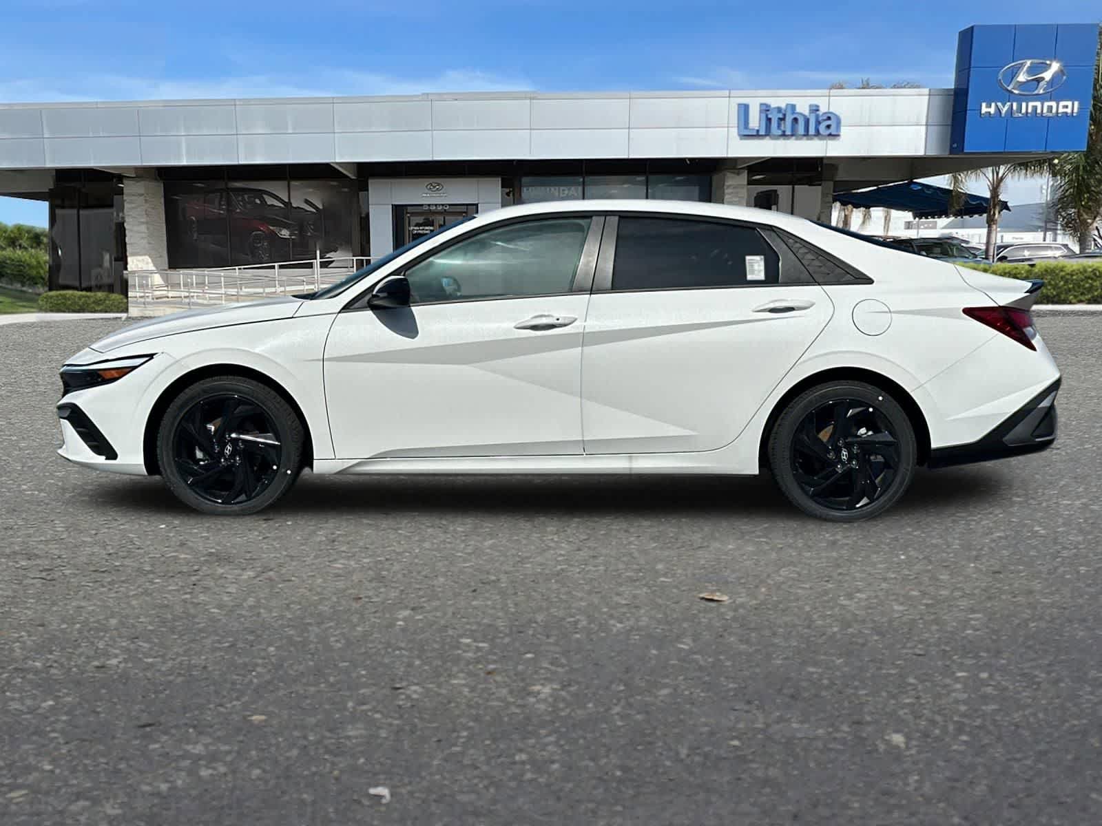 New 2026 Hyundai Elantra Sport FWD image 6
