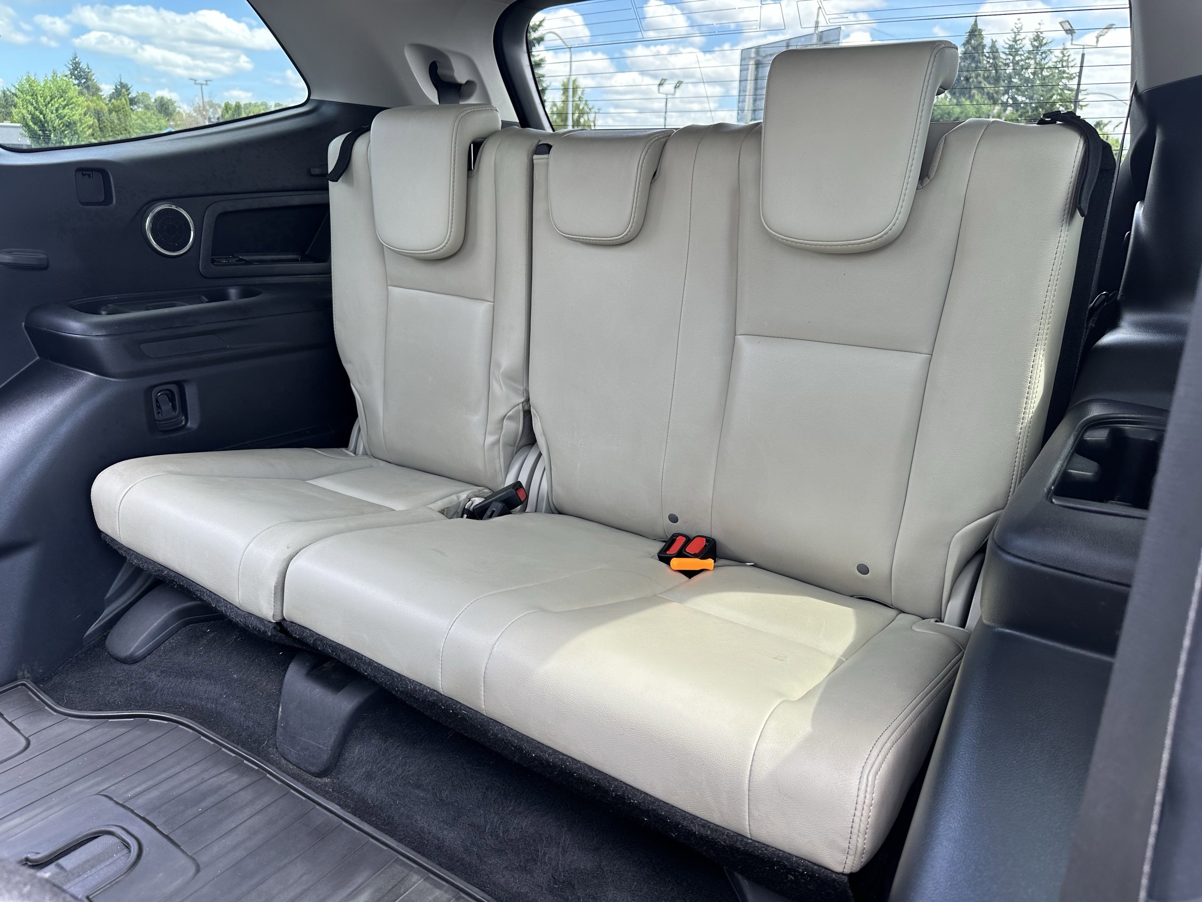 Used 2023 Subaru Ascent Limited w/ Technology Package image 18