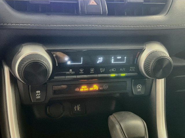 Used 2025 Toyota RAV4 LE FWD image 23
