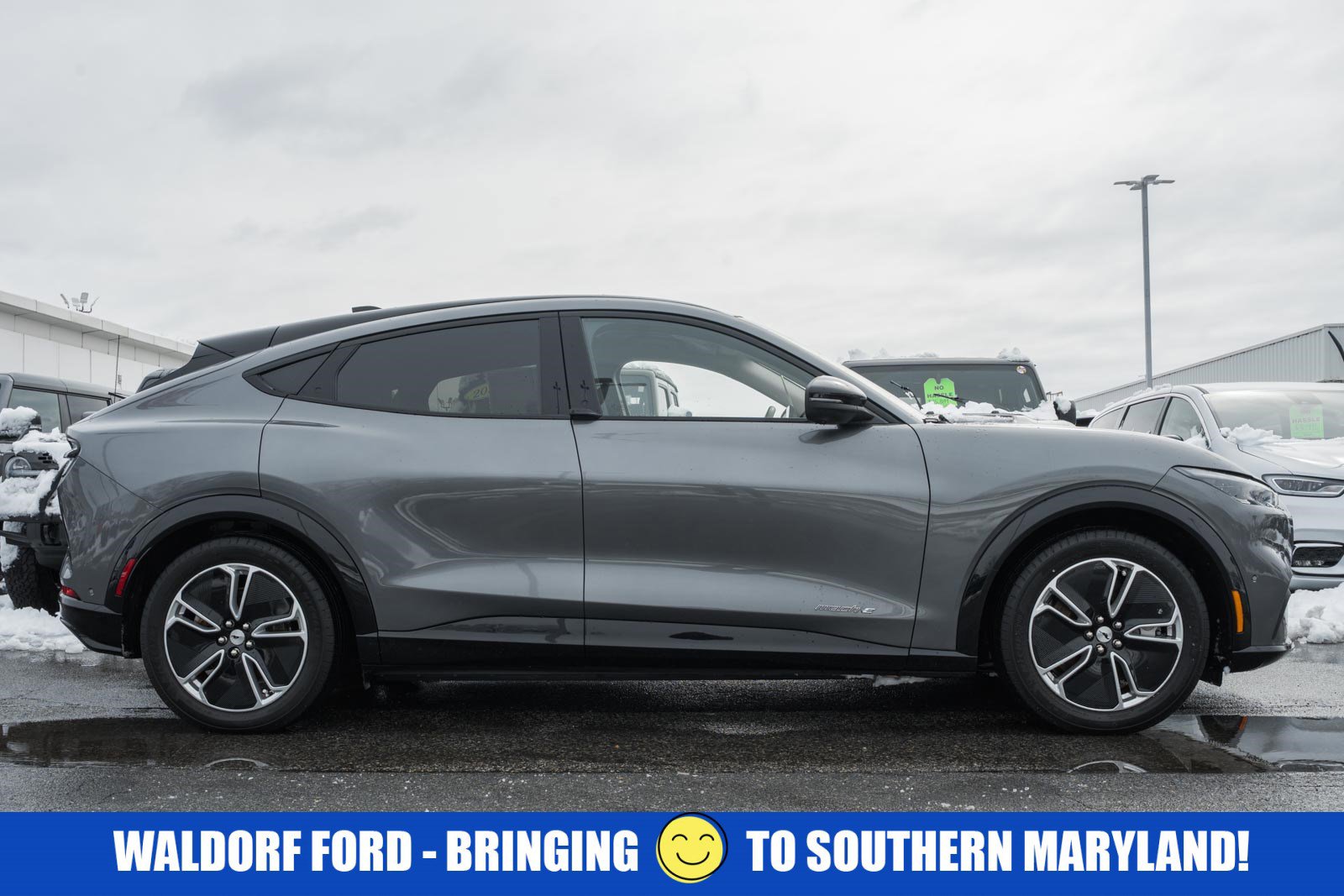 Used 2023 Ford Mustang Mach-E Premium image 3