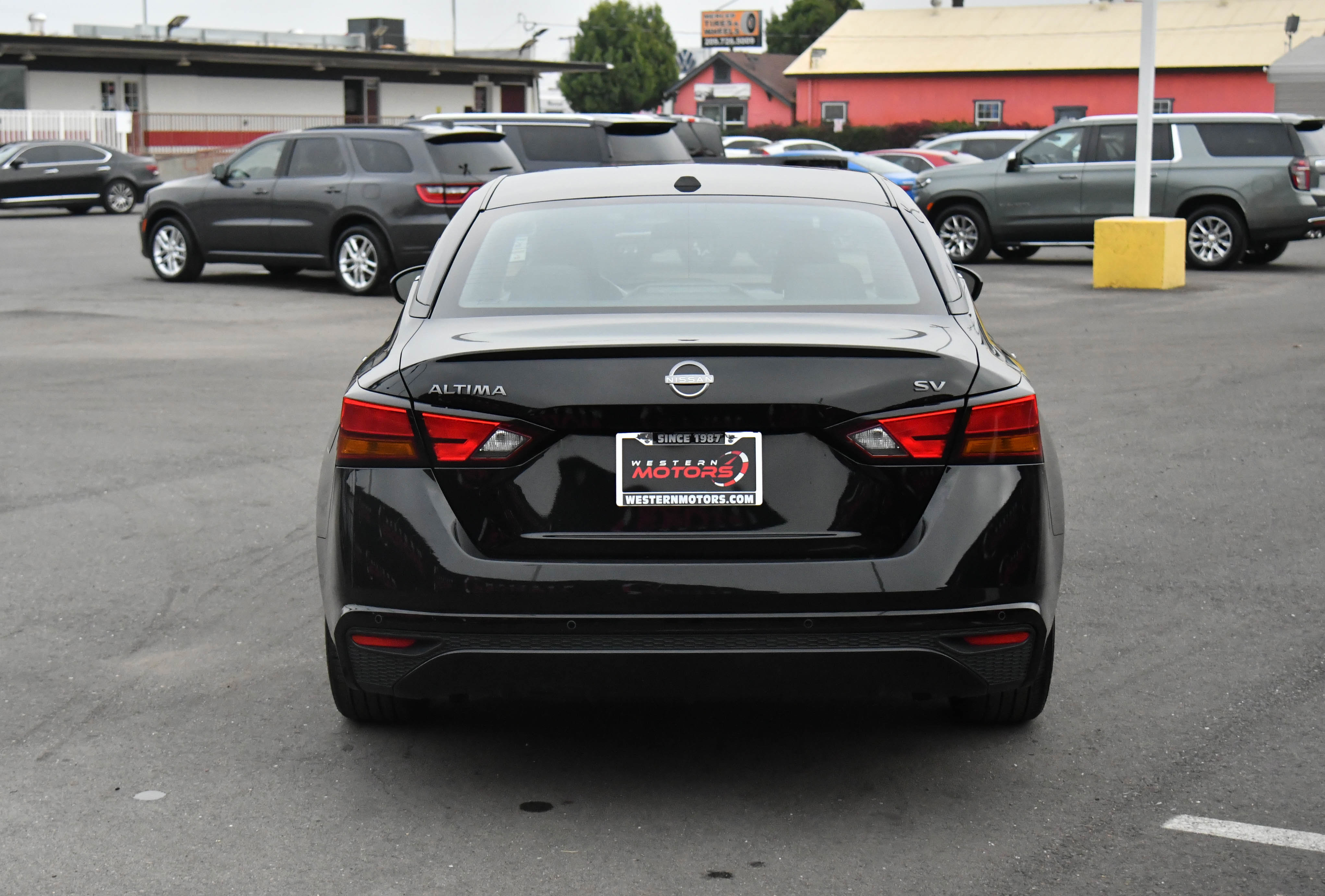 Used 2024 Nissan Altima 2.5 SV image 7