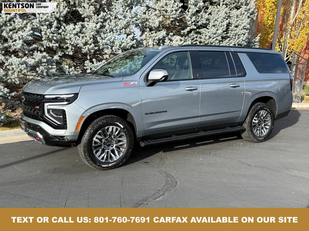 Used 2025 Chevrolet Suburban Z71 image 1