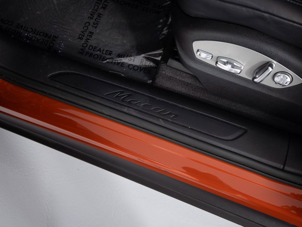Certified 2025 Porsche Macan image 35