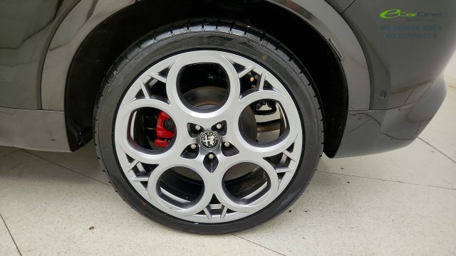 Used 2024 Alfa Romeo Tonale Veloce AWD/4WD image 75