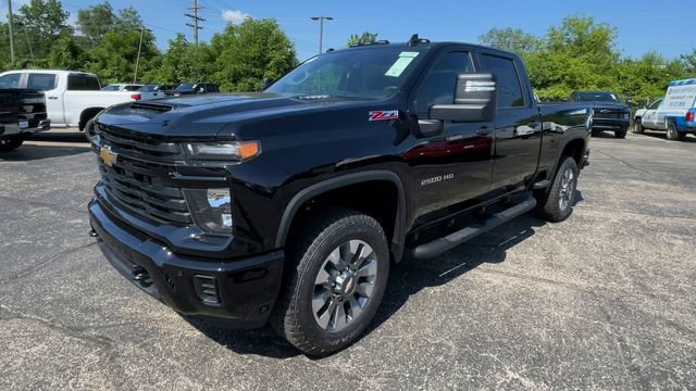 New 2026 Chevrolet Silverado 2500 Custom w/ Custom Value Package AWD/4WD image 6