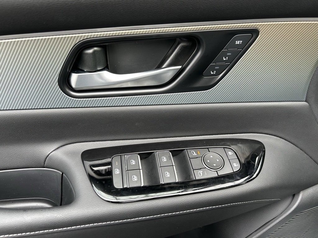 New 2025 Nissan Murano SL AWD/4WD image 10