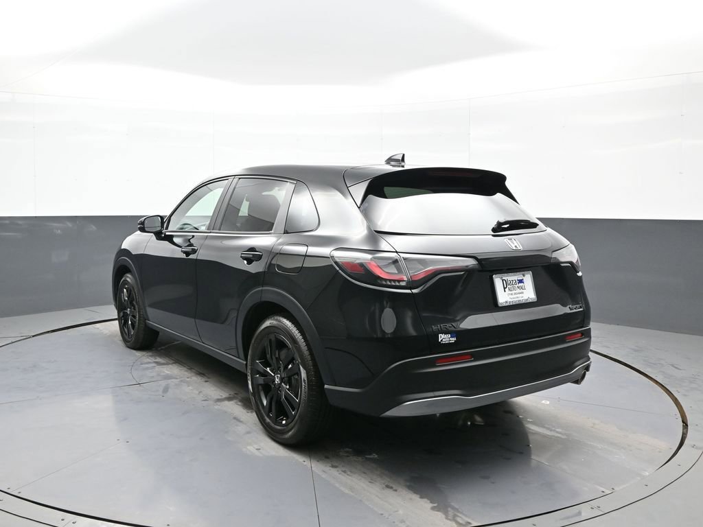 Certified 2026 Honda HR-V Sport image 8