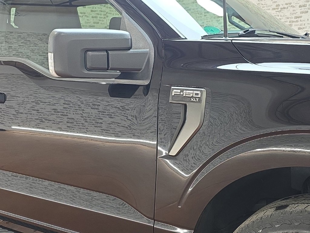 Used 2022 Ford F150 XLT image 10