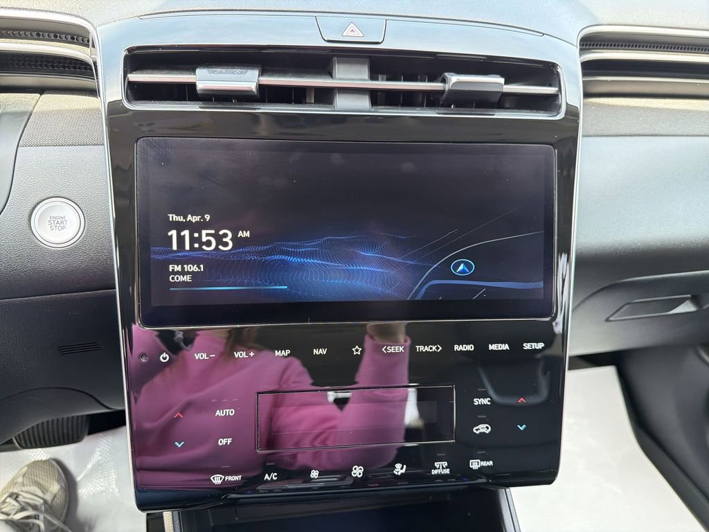 Certified 2022 Hyundai Tucson Limited w/ Winter Package image 20