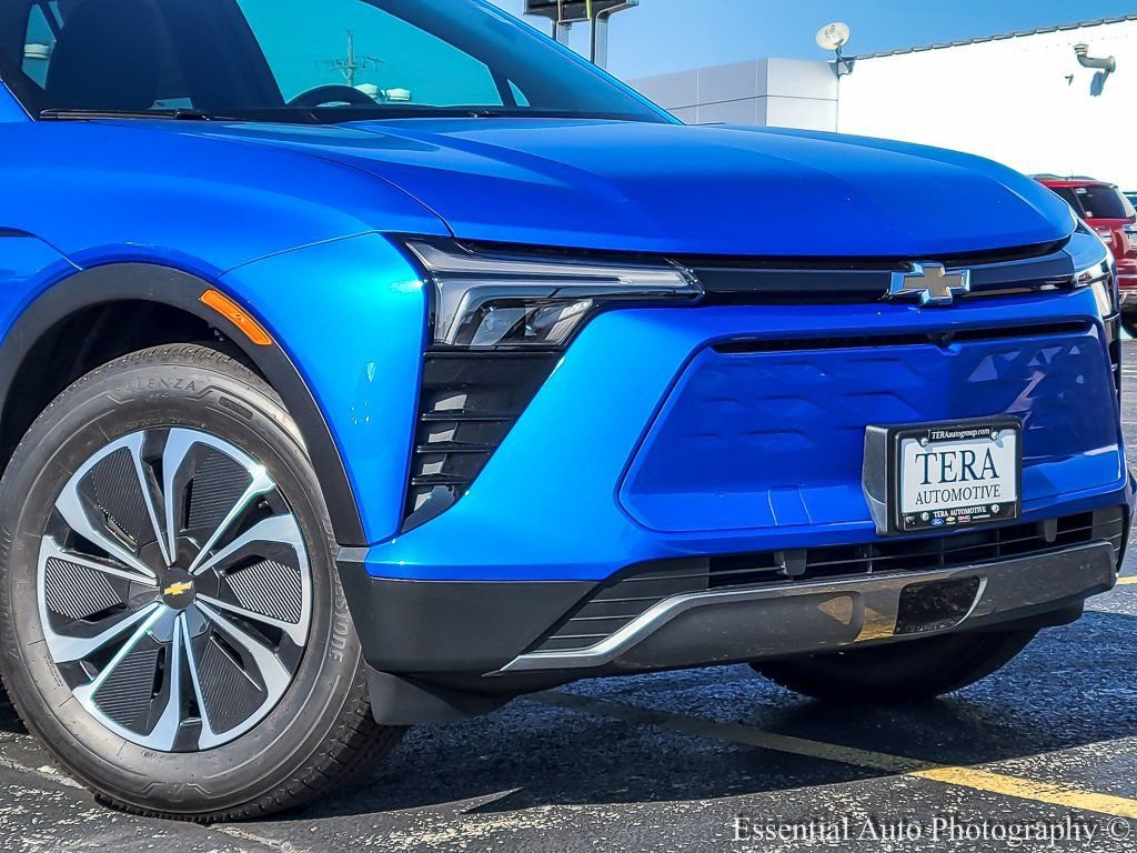 New 2026 Chevrolet Blazer EV LT image 2