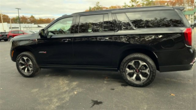 New 2026 GMC Yukon XL AT4 Ultimate w/ LPO, Illumination Package image 6