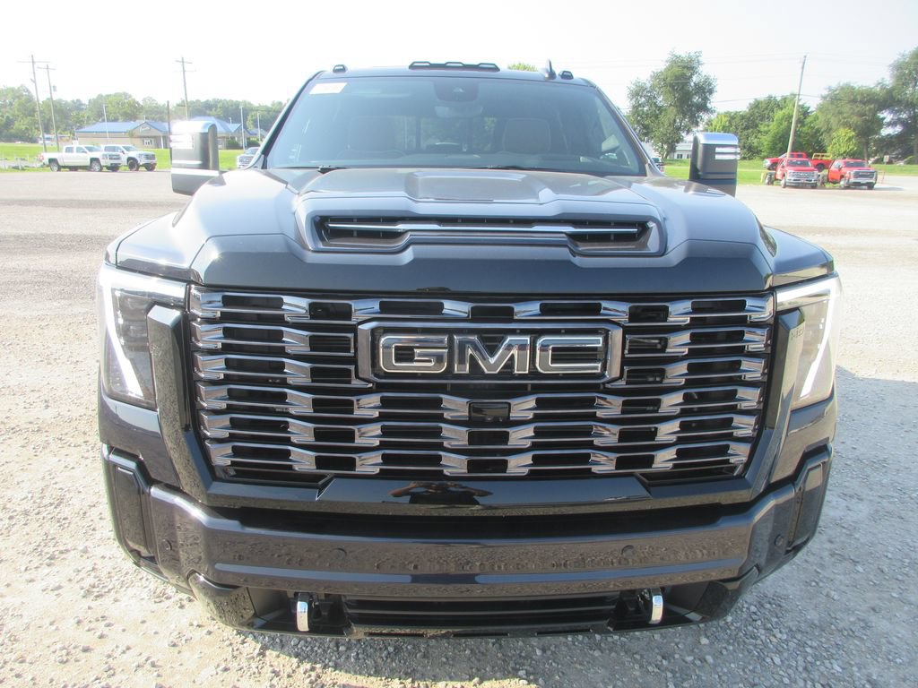 New 2026 GMC Sierra 2500 Denali Ultimate AWD/4WD image 12