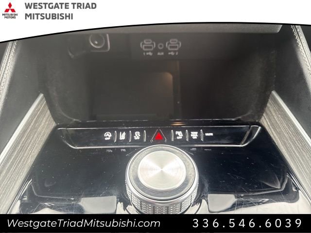 Used 2024 Jeep Wagoneer L Series II w/ Flexible Seating Group image 22