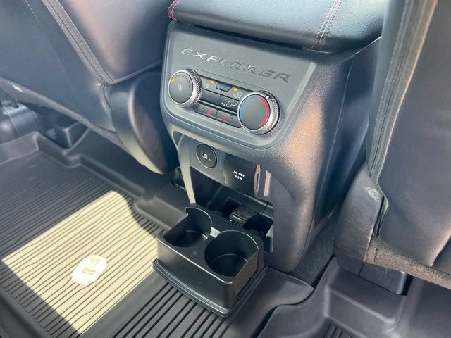 Used 2025 Ford Explorer ST RWD image 36