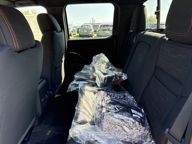 New 2026 Nissan Frontier PRO-4X w/ Pro-4x Convenience Package image 6