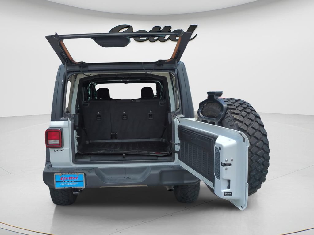 Used 2021 Jeep Wrangler Unlimited Sport AWD/4WD image 10