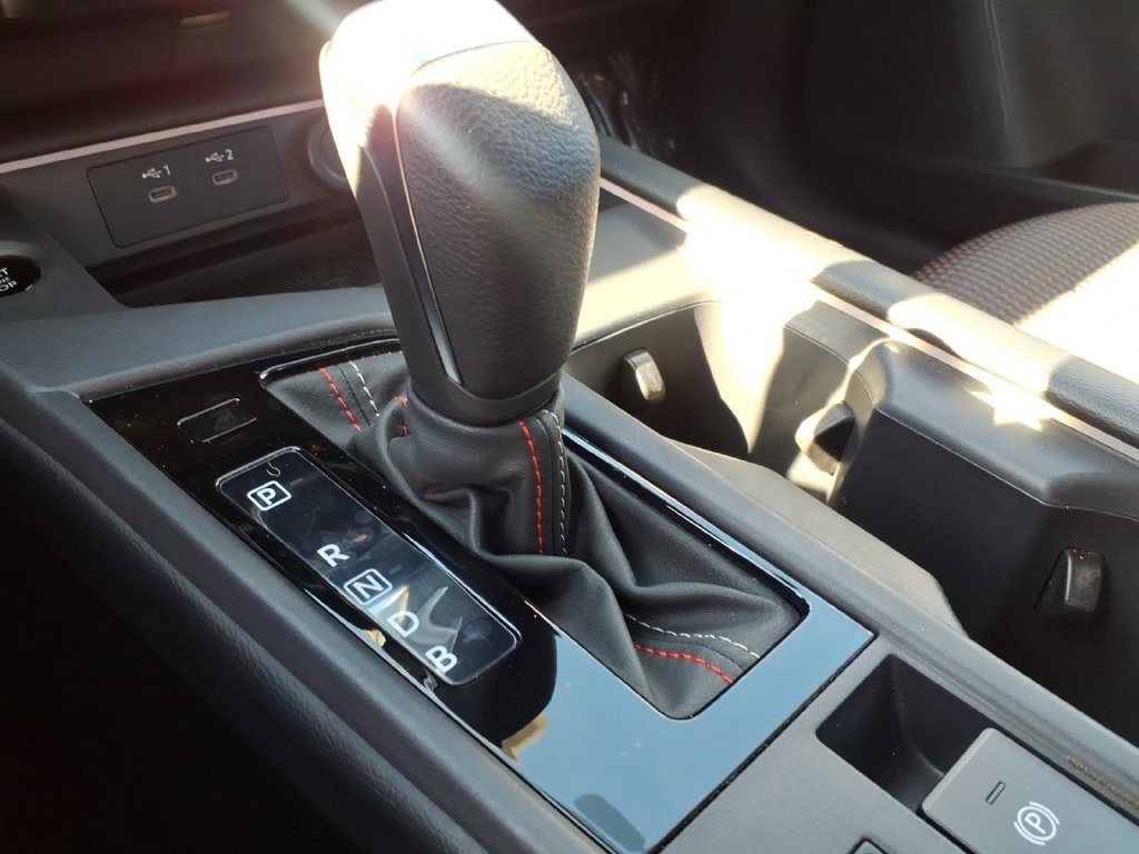 Certified 2026 Nissan Sentra SR w/ Floor Mat Package FWD image 21