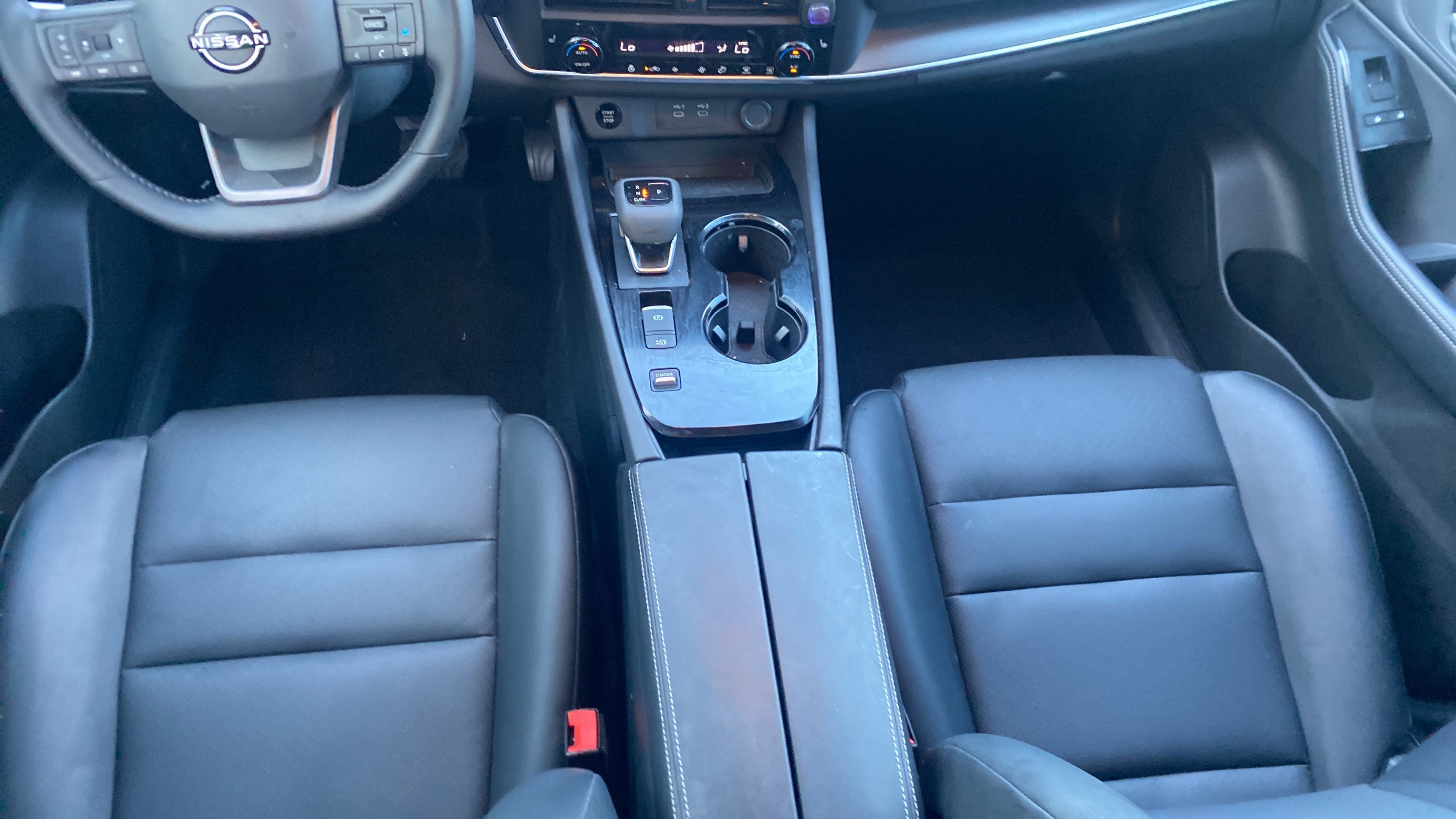Used 2026 Nissan Rogue Dark Armor FWD image 15