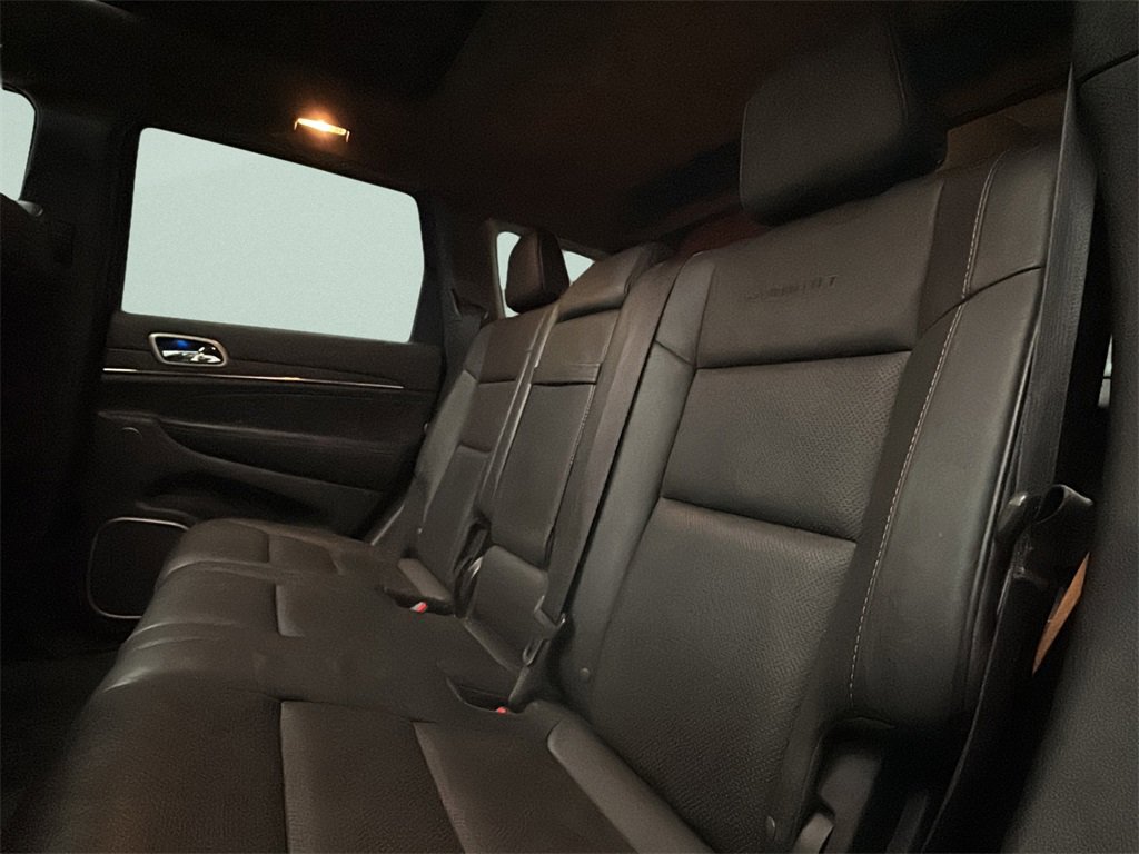 Used 2015 Jeep Grand Cherokee Summit image 10