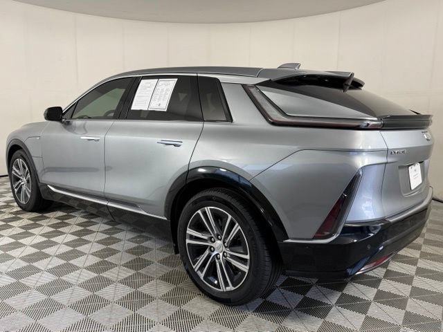 Certified 2024 Cadillac Lyriq Tech RWD image 9