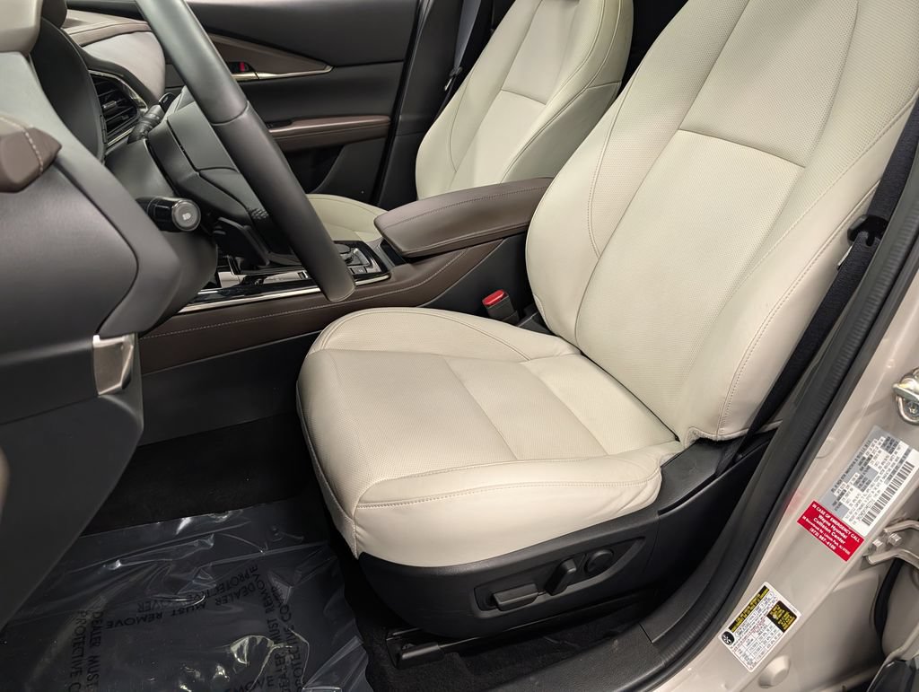 Certified 2023 MAZDA CX-30 AWD 2.5 S w/ Premium Package image 13