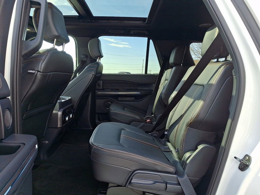 Certified 2024 Ford Expedition Max Platinum image 10