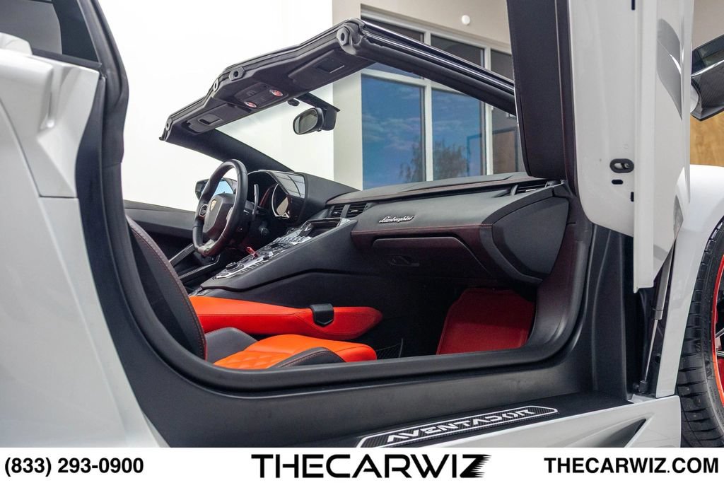Used 2017 Lamborghini Aventador LP 700-4 AWD/4WD image 75