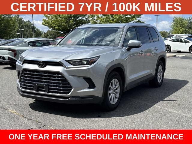 Used 2025 Toyota Grand Highlander AWD image 2