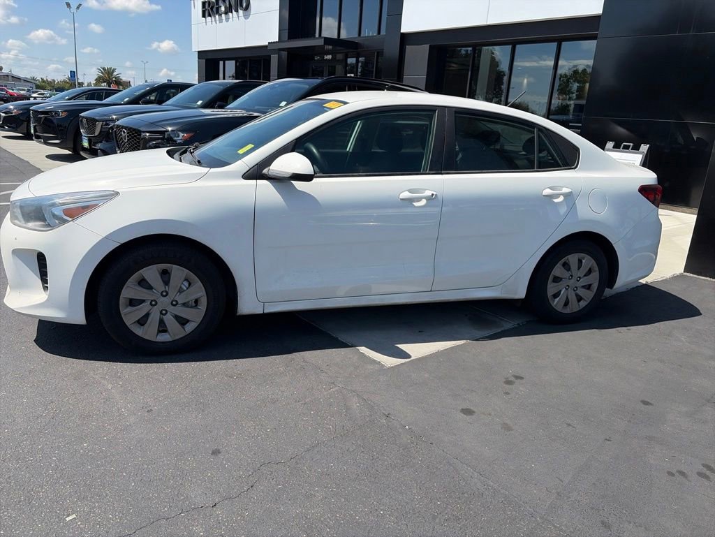 Used 2019 Kia Rio S FWD image 2