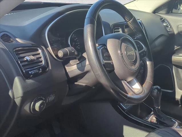 Used 2021 Jeep Compass Limited image 9