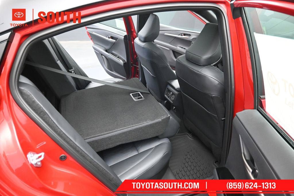 New 2026 Toyota Camry XSE FWD image 31