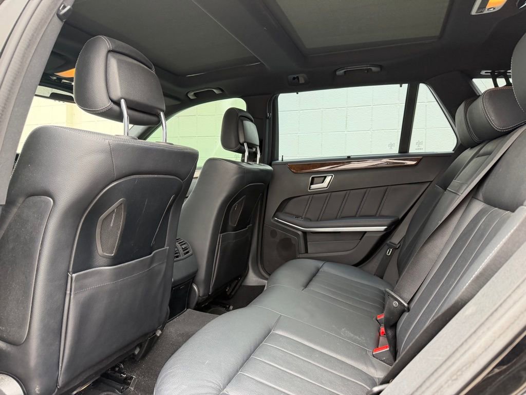 Used 2015 Mercedes-Benz E 350 4MATIC Wagon image 29