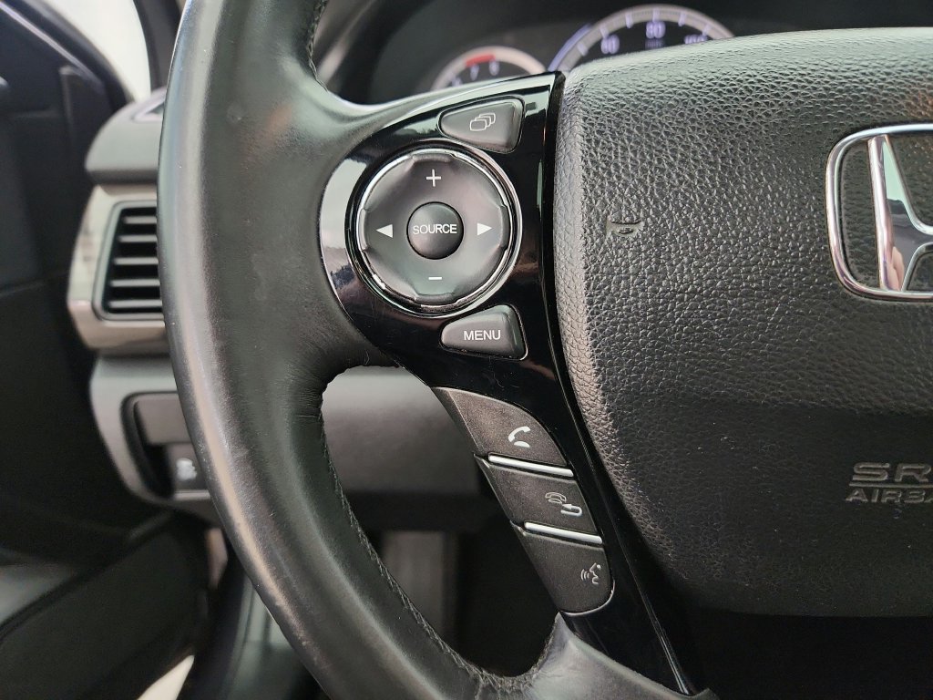 Used 2017 Honda Accord EX-L image 20