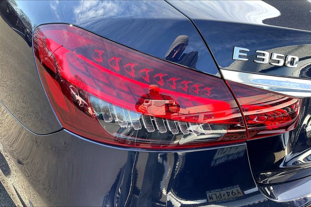 Used 2021 Mercedes-Benz E 350 4MATIC Sedan image 24