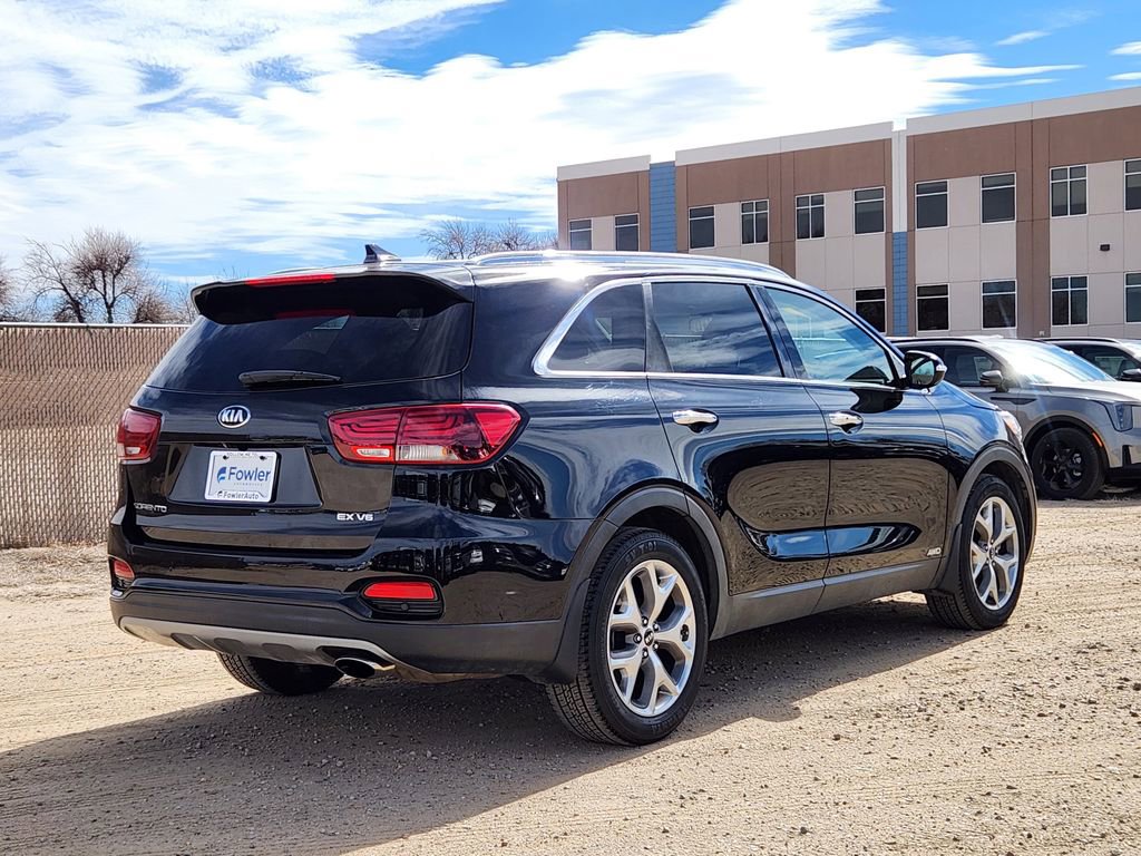 Used 2019 Kia Sorento EX image 4