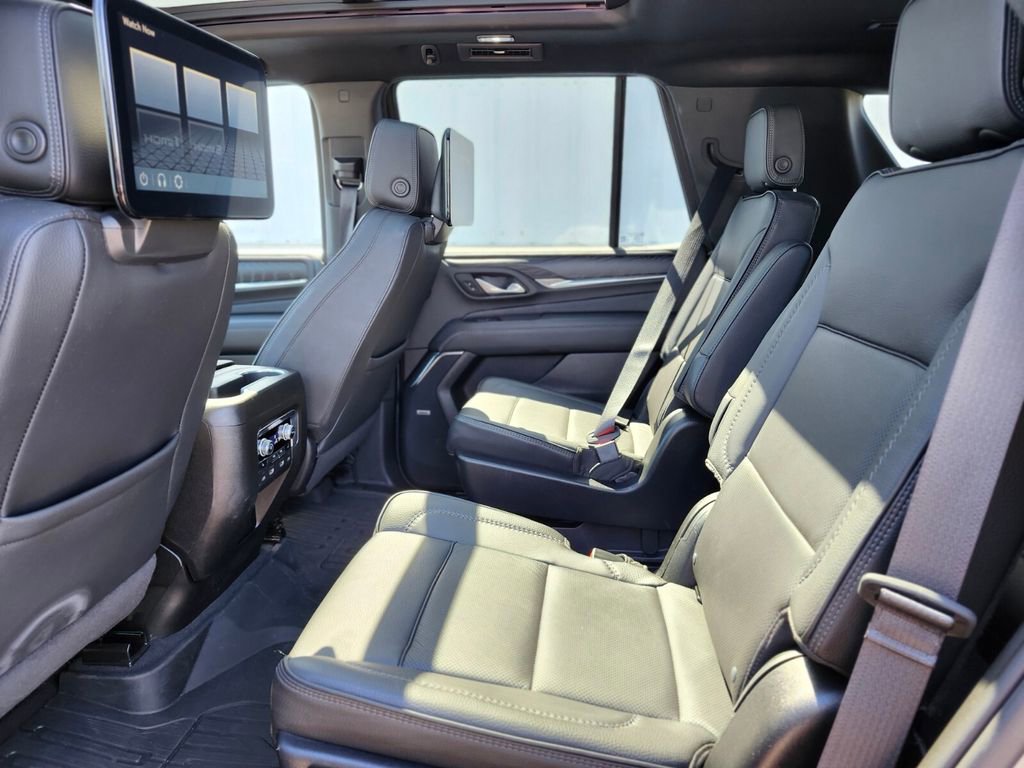 Used 2023 GMC Yukon Denali w/ Denali Reserve Package AWD/4WD image 14
