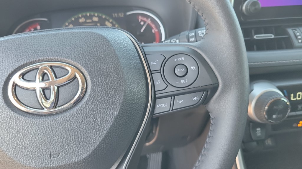 Used 2023 Toyota RAV4 XLE Premium FWD image 20