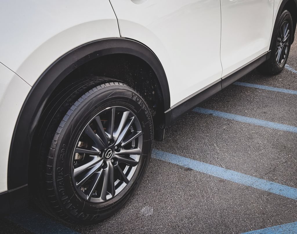 Used 2020 MAZDA CX-5 Touring FWD image 31