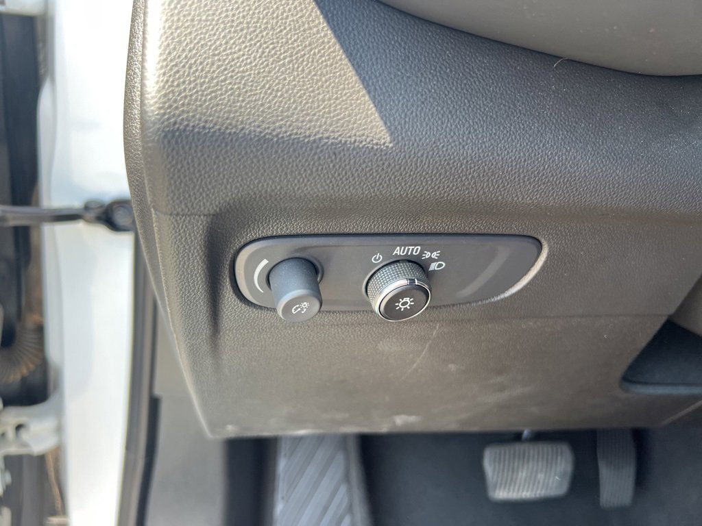 Used 2022 Buick Envision Preferred image 35