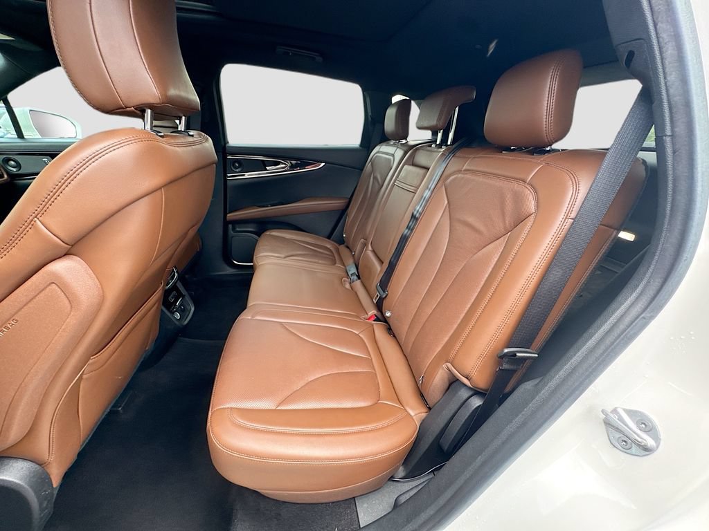 Used 2023 Lincoln Nautilus Reserve w/ Equipment Group 201A AWD/4WD image 26