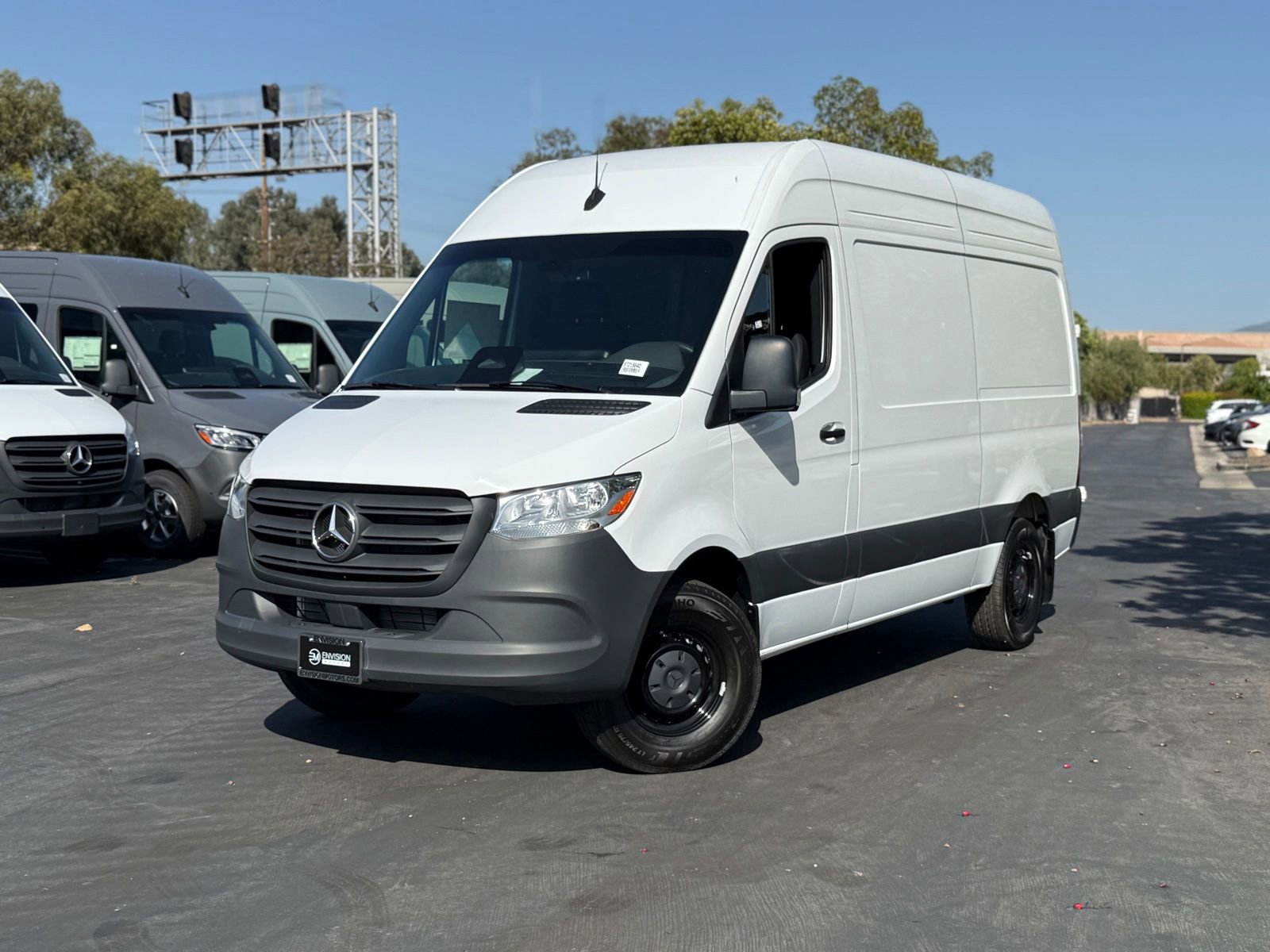 New 2025 Mercedes-Benz Sprinter 2500 image 2