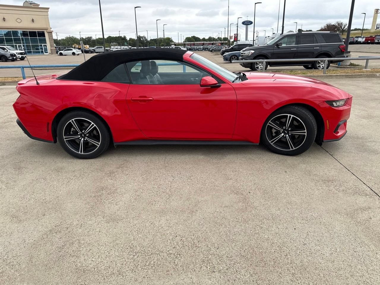 Used 2025 Ford Mustang Premium RWD image 14